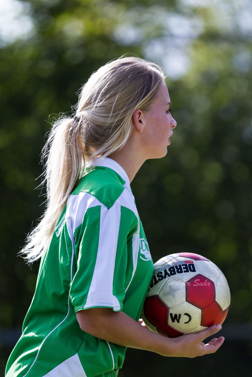 Bild 262 - C-Juniorinnen Kaltenkirchener TS - TuS Tensfeld : Ergebnis: 7:0